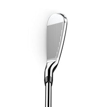 WILSON D9 Forged Golf Club Iron Set with Forged Steel Shaft