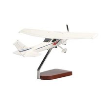 High Flying Models Cessna 182 Skylane Large Mahogany Sculpture White