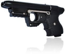 FIRESTORM PIEXON LE 2 Shot Pepper Spray Gun with LED Bundle