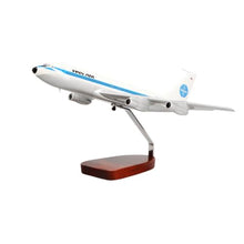 High Flying Models Boeing 707-320 Pan American Mahogany Sculpture Multicolor
