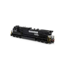 Athearn HO Dash 9-44CW Locomotive w/DCC & Sound NS #8772
