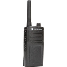 Motorola Solutions 4-Pack RMU2040 On-Site 2-Way Radio with HKLN4606 Remote Speaker Mic Black