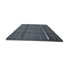 Patriot Docks Low Profile 4'x8' Dock Kit with Reinforced Gray Polypropylene Decking Gray