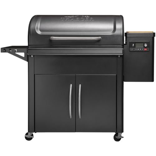 Traeger Silverton XL Wood Pellet Grill & Smoker, 854 Sq In, WiFi + Cover
