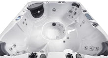 Luxuria Spas Aspen 7-Person 43-Jet Hot Tub Homemade White/Coffee