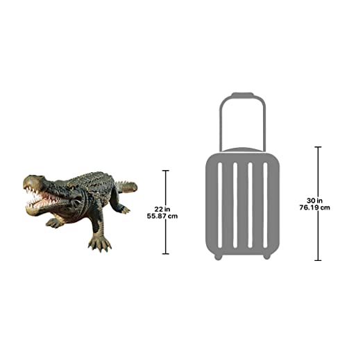 Design Toscano The Gargantuan Garden Gator Statue Full Color