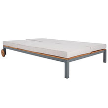 Safavieh Outdoor Collection Jackman Double Lounge Chair with Pull-Out Side Table Grey/Light Grey
