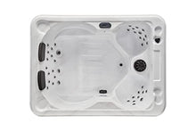 Generic Regal 4 Person Deluxe Outdoor Spa