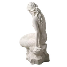 HI-LINE Mermaid on Rock