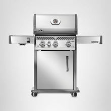 Napoleon Rogue PRO 425 3-Burner Natural Gas Grill with Infrared Side Burner