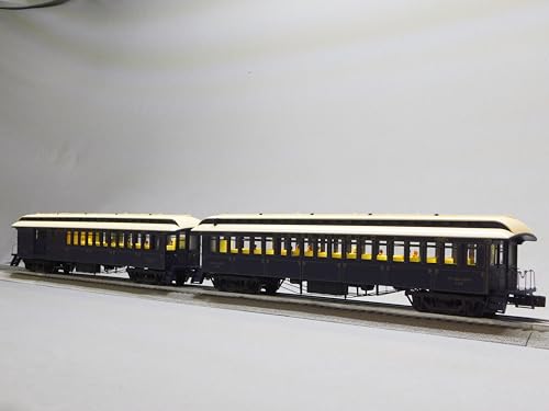 Lionel Wabash Wood Combine Coach 2 Pack O Gauge Natural Color