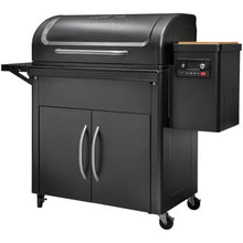 Traeger Silverton XL Wood Pellet Grill & Smoker, 854 Sq In, WiFi + Cover