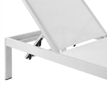 Outdoor Escape White Aluminum Chaise Set of 4, Lounge Chairs with Backrest Adjustment, Weather-Resistant Frame for Patio and Poolside Relaxation