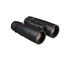 Leica 10x42 Ultravid HD-Plus Binoculars Bundle with Backpack, Cleaning Kit & Flashlight Red