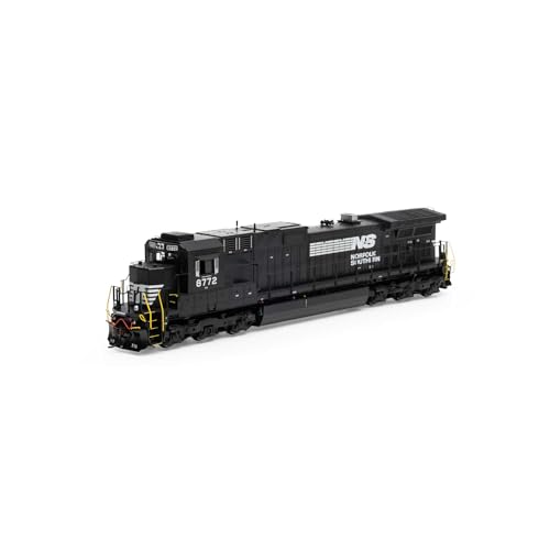 Athearn HO Dash 9-44CW Locomotive w/DCC & Sound NS #8772