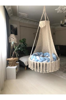 Large Macrame Hammock Swing Chair, Handmade Cotton Rope, 39.4 in Seat, 330.8 lb Capacity, Modern Style, Includes Ceiling Mounts - Ecru