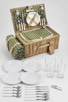 4 Person Picnic Basket Hand-Woven Wicker Picnic Set with Zigzag Lining and Insulated Compartment - 15.7 x 11 x 7.9 inches - Multicolor