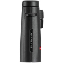 Leica 10x42 Noctivid Binocular Black with Cleaning Kit Bundle