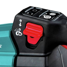 Makita XHU08T 18V LXT Lithium-Ion Brushless Cordless 30" Hedge Trimmer Kit (5.0Ah)