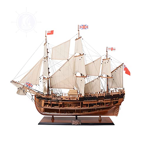 Old Modern Handicrafts Premium HMS Endeavour Model Ship Brown