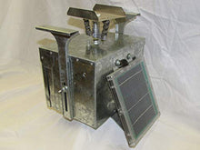 12 Volt Galvanized Box Feeder Control Unit with Attached Solar and Eliminator