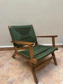 XDGBNH Outdoor Wooden Folding Chair, Green Textilene Sling Seat Armchair, Rustic Patio Lounge Chair for Garden Balcony Backyard Poolside, Weather-Resistant Design