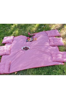SODEF Picnic Set 7 Piece: 6 Square Cushions 40x40cm & 1 Tablecloth 170x170cm, Red Fabric, Multi-Purpose Outdoor Use - Red