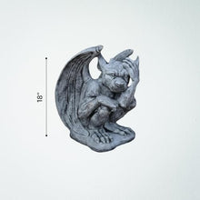 OLOMA Winged Sitting Gargoyle Concrete Statue Outdoor Mythical Creature Sculpture Gothic Beast Garden Ornament Medieval Lawn Patio Decor Weather Proof Accent Decor Fantasy Cement Figurine