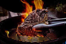 Saffire Carbon Kamado – Large Ceramic Grill and Smoker, 19" Charcoal Grill with Crucible Firebox, Smokin’ Chip Feeder, Two-Piece Heat Deflector, Multi-Grids, Ash Tool – Matte Black
