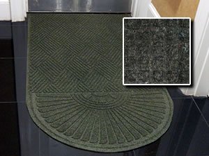 FloorGuard Heavy Duty All Purpose Entrance Mat Diamond 4' x 18' Charcoal