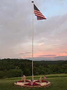 Telepole Manufacturing Inc 7000-T8 Aluminum 28' Sectional Flagpole with 440 LED Solar Light Silver
