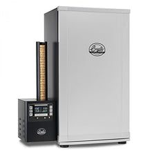 Bradley Smoker BTDS76P 4-Rack Outdoor Natural Draft Digital Vertical Smoker