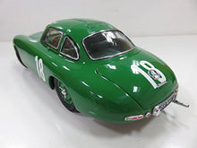 CMC-Classic Model Cars USA Mercedes 300 SL 1952 Berne Grand Prix Replica 1:18 Scale Green