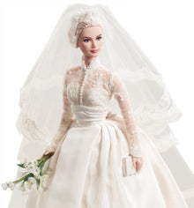 Barbie Princess Grace Kelly Silkstone Bride Gold