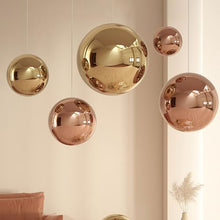 YDJIANCAI 1 Pcs Stainless Steel Gazing Ball, Mirror Polished Hollow Ball Reflective Garden Sphere, Seamless Gazing Globe for Home Garden Ornament Decorations Rose Color(Size:18.89 in/48 cm)