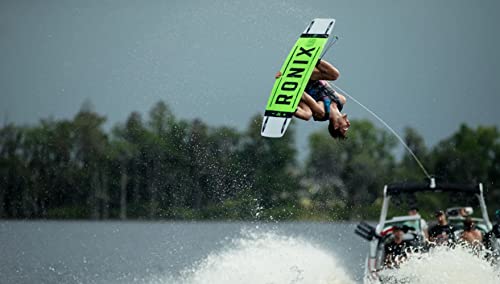 Ronix District Wakeboard - Textured Black/White/Green - 134