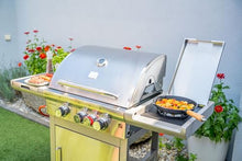 G21 California BBQ Premium Line 4 Burner Gas Barbecue with Reduction Valve