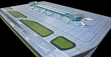 Daron Gemini Jets Airport Terminal 1:400 Double Rotunda 22 Gates Multicolour