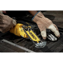 DEWALT 20V MAX 8 inch Brushless Cordless Pruning Chainsaw with 3 Ah Battery Included (DCCS623L1)