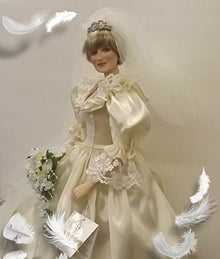Franklin Mint Heirloom Princess Diana of Wales Wedding Dress Figurine