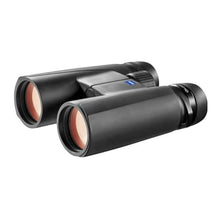 ZEISS 10x42 Conquest HD Binoculars with Cleaning Kit Bundle