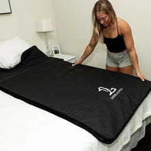 1Love Sauna Blanket Pro | Far Infrared Sauna Blanket | 77-176°F | 0 EMFs, ELFs & VOCs | 72”x32” | Black
