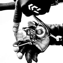 Daiwa 22 Exist Spinning Reel Black