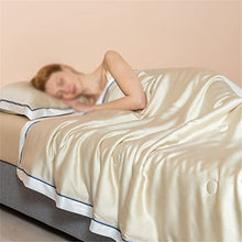 DACUDA Silk Duvet Exquisite Quilt Comforter 3 Pack