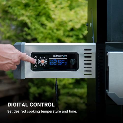 Masterbuilt Gravity Series 1050 Digital Charcoal Grill and Smoker Black