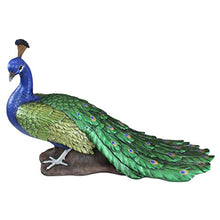 Design Toscano The Regal Peacock Garden Sculpture