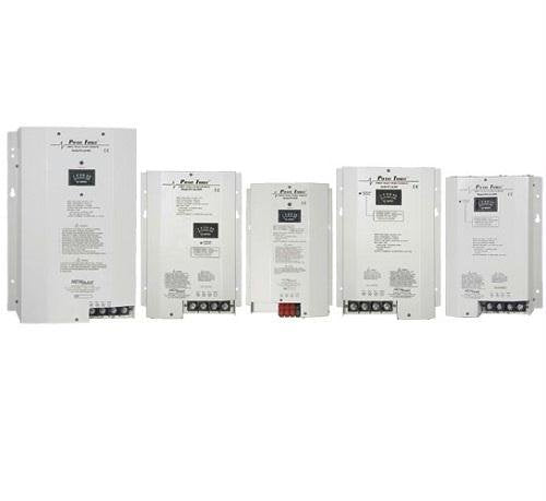 Newmar PT25W 12V Charger 3 Bank 25 Amp