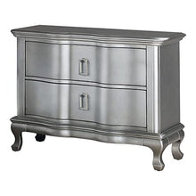 ioHOMES Bargoyne Glam Wood Bedroom Set 3-Piece Silver/Warm Gray
