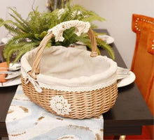 Storage Basket,Traditional Wicker Shopping with Fabric Lining Handmade Hamper Food Container Picnic for Wedding, Party,Medium