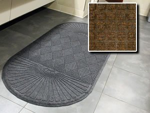 FloorGuard Heavy Duty All Purpose Entrance Mat Diamond 6' x 21' Brown